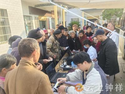 钟祥市“健康服务进基层”活动走进旧口镇 筑牢群众健康安全防线