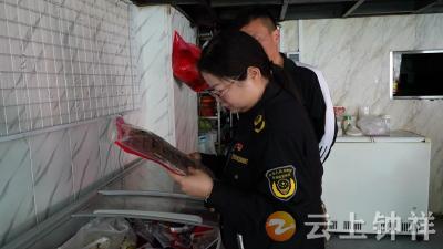 “你点我检”进烧烤店 肉源性快检严防“假羊肉”“假牛肉”