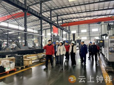 荆门市人大常委会来钟祥调研安全生产工作