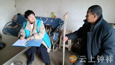 石牌镇：入户走访失智人员 精准关爱传递温情