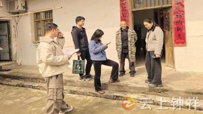 石牌镇桂竹村：入户走访记账户 夯实住户调查数据根基