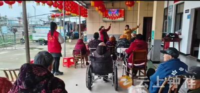 石牌镇：村居联动送温暖 文明乡风润民心