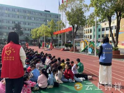 守护“童”安 网格同行