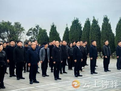 长滩镇：缅怀英烈寄哀思 砥砺奋进新征程