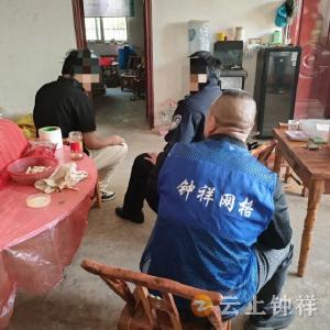 少年执意弃学务工 网格员+民警暖心劝学破僵局