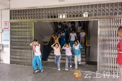 钟祥市承天小学：以练筑防 守护平安校园
