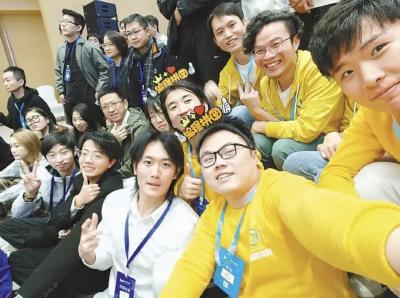 打地铺“一战封神”！千万投资追着来，20岁的他为何让资本如此兴奋？