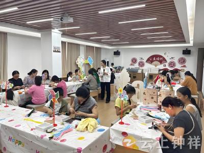 巧手迎“六一” 童心伴成长——钟祥市总工会开展手工DIY亲子活动
