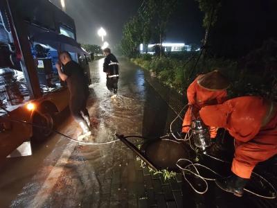 169毫米！直击华容暴雨救援一线→
