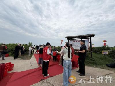 洋梓镇以趣味采摘破题农文旅融合 