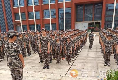 洋梓镇中山中学：磨砺少年志 研学促成长