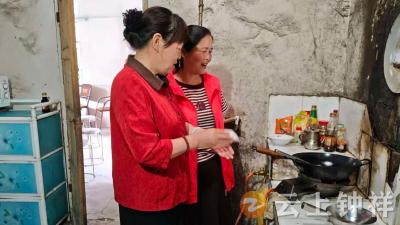 石牌镇勤劳村开展消防安全宣传 筑牢居家安全防线