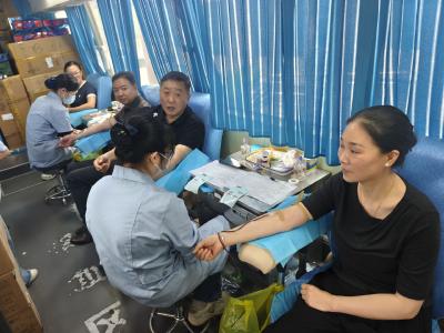捐出一腔热血 传递生命暖流 —— 皇庄街道组织开展无偿献血活动