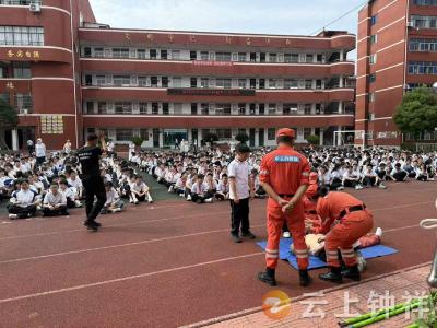 钟祥四中教联体：筑牢防溺水安全防线 守护师生平安校园    