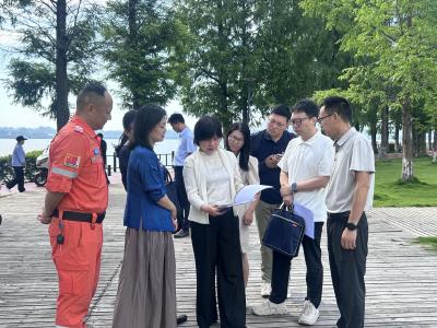 荆门市红十字会调研督导钟祥市红十字重点工作