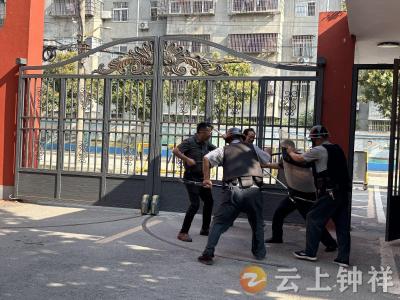 磷矿实验学校：强化反恐防暴技能 筑牢校园安全防线 