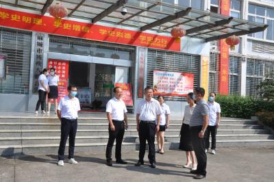 黄冈市政府党组成员、副市长潘国林调研麻城重点民生项目建设