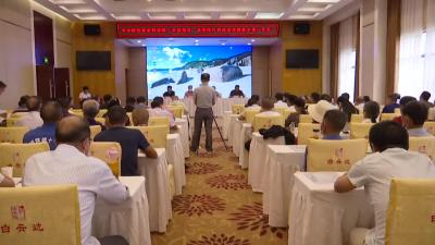 麻城举行中央财政林业科技推广示范项目“油茶低产林改造关键技术推广示范”技术培训