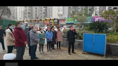 市老年大学党员干部： 学英雄 受洗礼 知敬畏 
