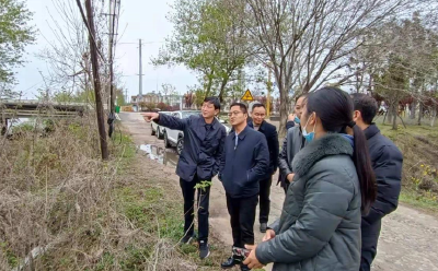 市领导督导举水流域城区段汛前准备工作