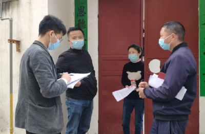 市住建局开展疫情防控扫楼摸排行动