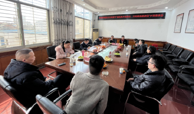 龙池桥街道召开“我的家乡我建设 共同缔造美家园”乡贤恳谈会