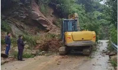 张家畈镇积极应对本轮强降雨