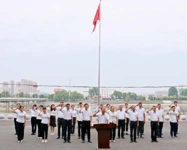 鼓楼街道：忠于宪法 服务人民