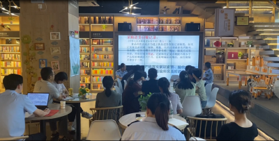 市市场监督管理局到新华书店开展食品安全知识培训活动