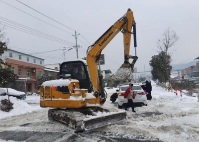 归途有“福”，温暖同行！福田河镇无惧风雪 以动制“冻”