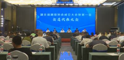 以杆为媒 共绘湖北路亚发展蓝图