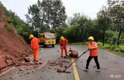 【防汛抗旱进行时】茅坪场镇：齐心协力  全力应对暴雨来袭