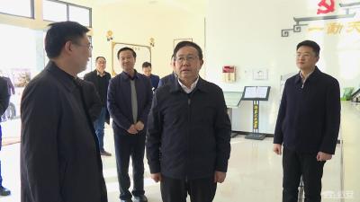 王国斌调研我县县乡人大工作