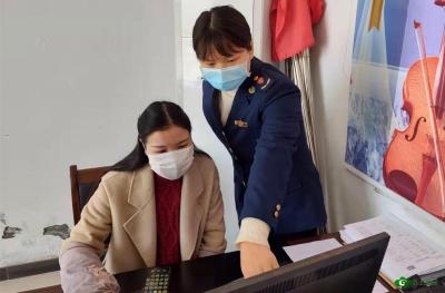 【优化营商环境】县市场监管局：上门送指导  服务促发展