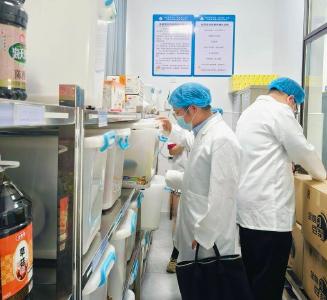 县市场监管局：开学季为校园食品安全保驾护航