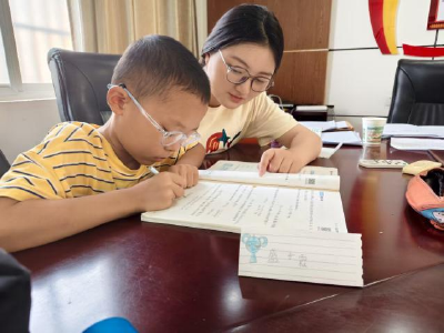 【关心关爱未成年人成长】县自然资源规划局：暑假“爱心托管班”护航青少年健康成长