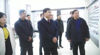 12月24日的黄冈日报一个整版都是报道武穴⋯⋯