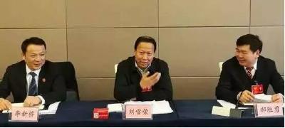 刘雪荣参加武穴代表团审议，要求武穴发挥优势，为黄冈市决胜全面小康做出贡献
