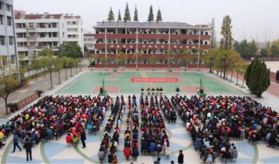 学习宣传贯彻党的十九大精神｜龙坪中学：让“榜样”成为流动的风景
