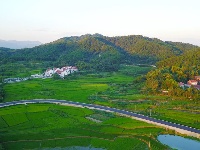 武穴市仙人湖省级湿地公园环湖路