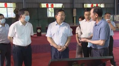 赵斌来我市调研重点农业产业链建设情况  