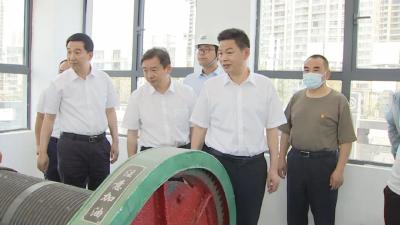 胡爱民检查指导我市防汛抗旱工作  