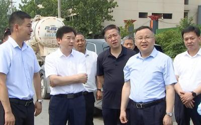 周末不休！今天，市委书记、市长一起去了这些地方......  