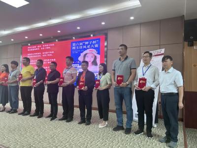 喜报传来！武穴这位老师站上全国班主任风采大赛领奖台 