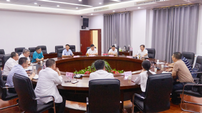 中国核工业中原建设有限公司来我市考察洽谈项目  