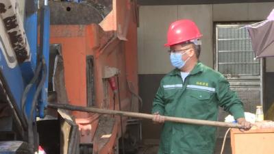 向美而行 洁净家园 | 胡志华：12年的坚守 只为垃圾日产日清  