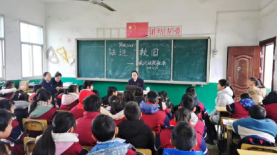 【三大专项行动】法治宣传与检查行动并举，护航未成年人健康成长 