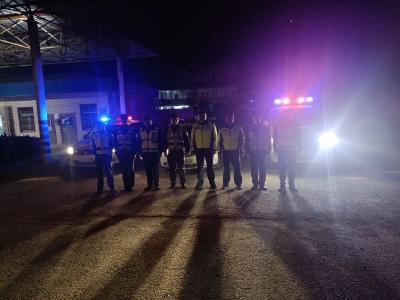 “交警+路政”联合执法！武穴重拳打击超限超载 