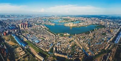 跟着“堰水”去旅行！小水滴乘着东风，出发啦~