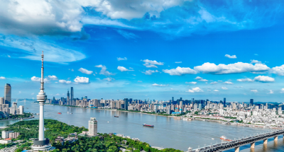 武汉推出大型融媒体政论片《新突破》：牢记嘱托建支点，重字在心步如磐